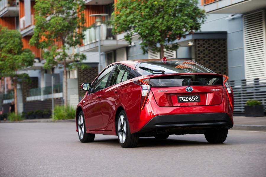  Toyota Prius 2016 года  (AU) (фото 21 из 31)